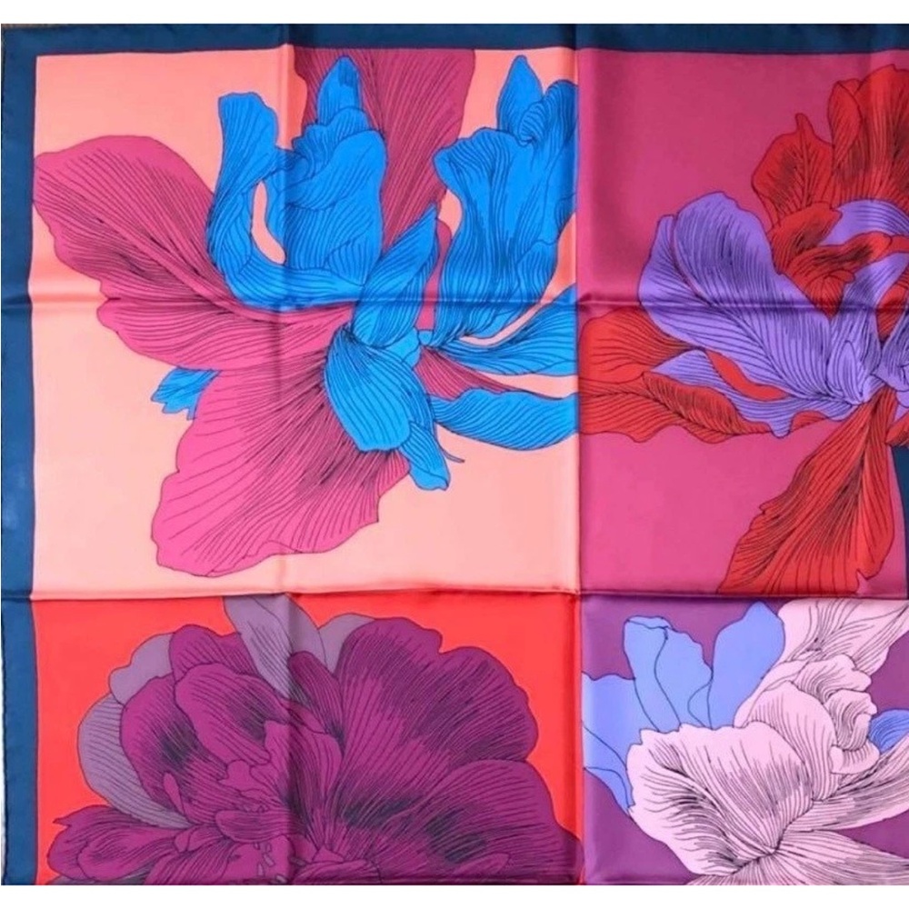 HERMES Carre 90 ETUDE POUR UN IRIS ARC EN CIEL Silk Scarf Shawl w/ Box Unused